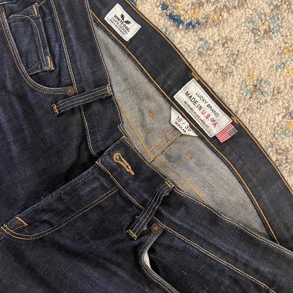 Lucky Brand Jeans - Picture 2 of 4